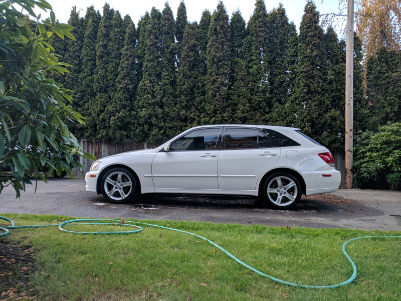 Illustration for article titled 2002 Lexus IS 300 Sportcross: The Oppositelock Review